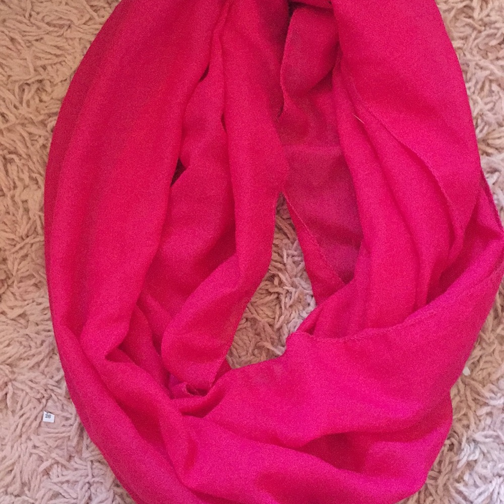 Infinity scarf
